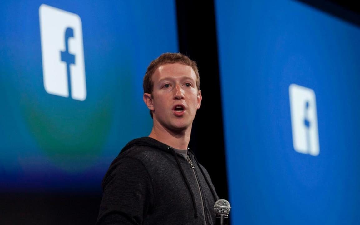 СМИ: Цукерберг потерял миллиарды из-за изменений в Facebook