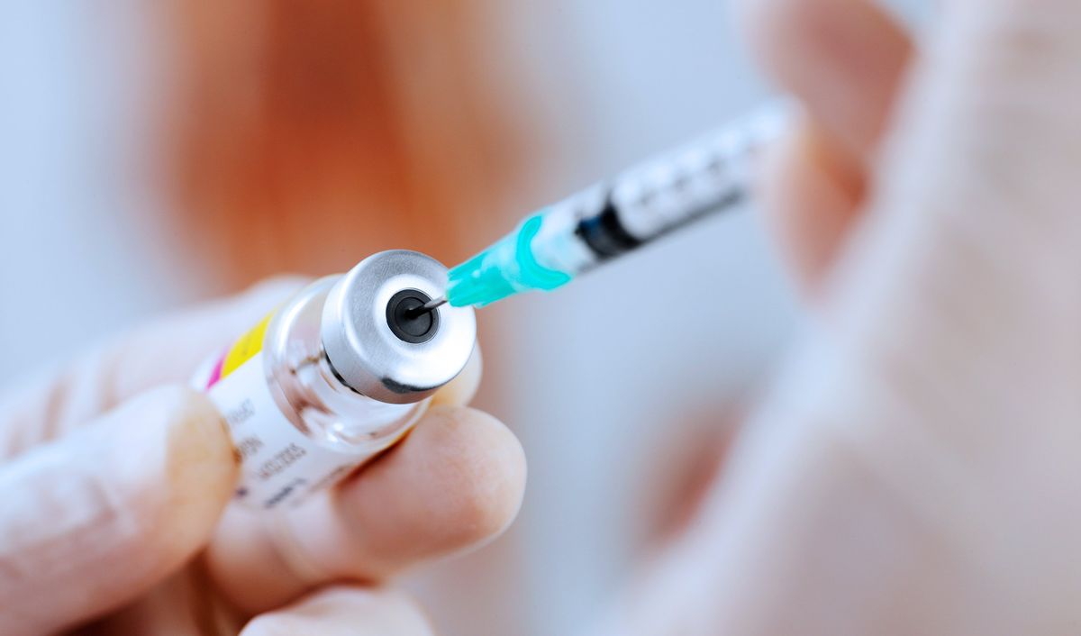 Венгрия предоставила Закарпатью 8 тыс доз вакцины от кори