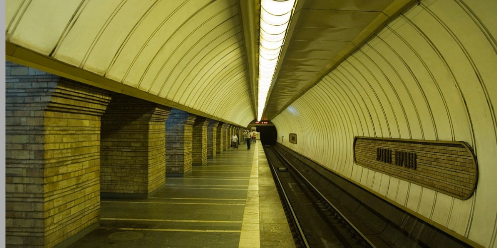 В Киеве закрыли 6 станций метро из-за сообщения о минировании