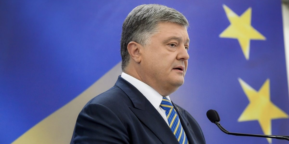 Порошенко–Сердюку: В Украине бесполезны попытки отбелить агрессора