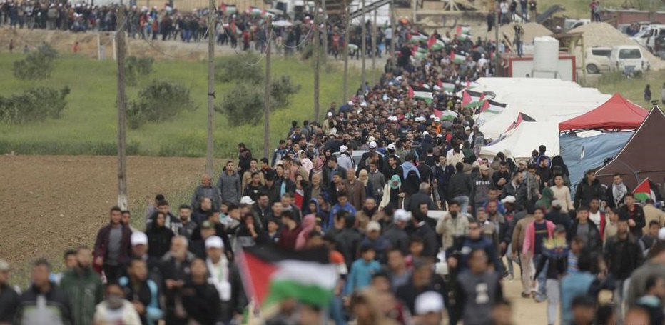 Палестинцы начали акцию протеста на границе с Израилем