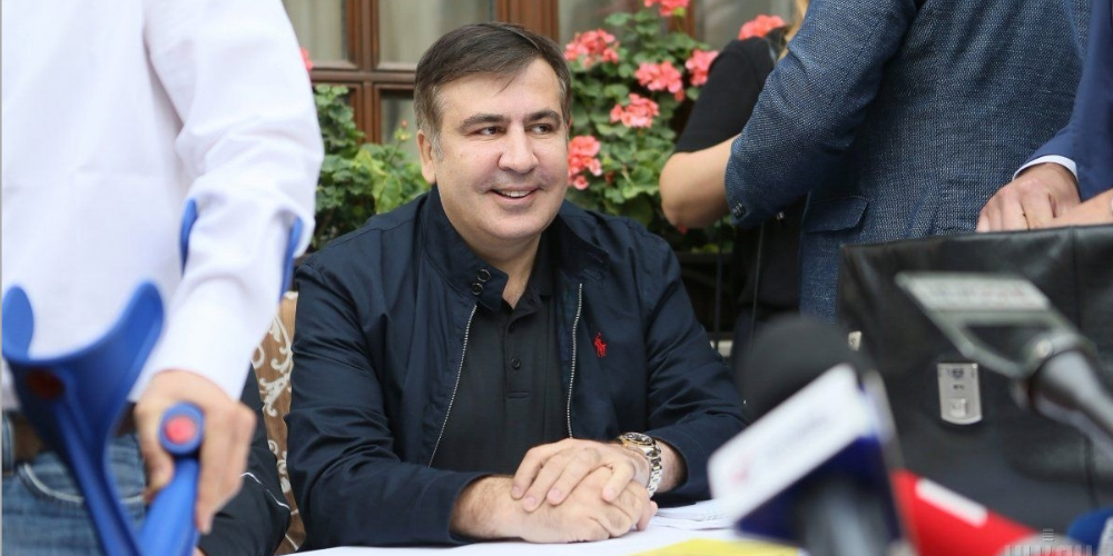 Саакашвили отреагировал на слова Геращенко о его «троне»