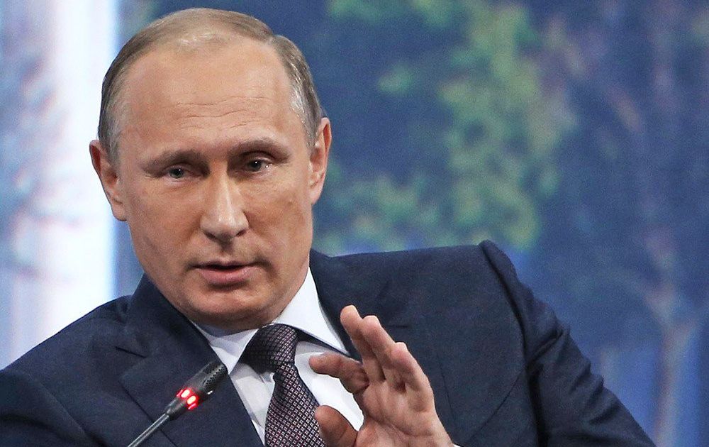 Путин говорит, что хотел бы предотвратить развал СССР