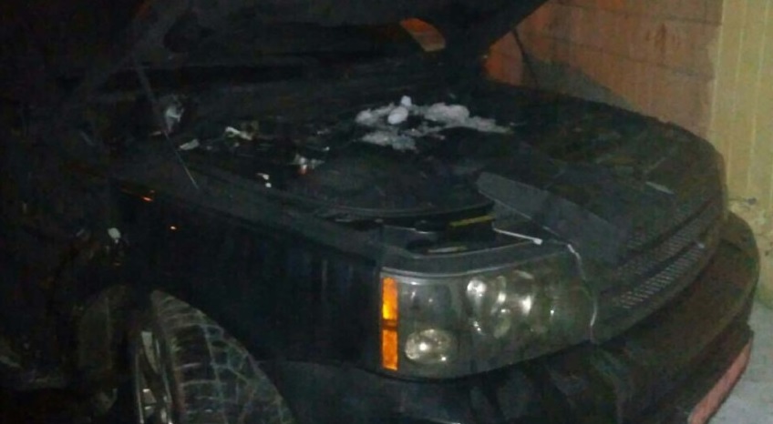 В Киеве взорвалась машина, владелец ранен