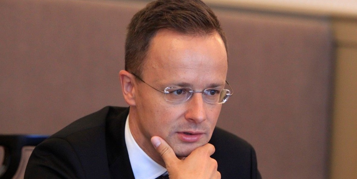 Сийярто назвал условия, при которых Венгрия разблокирует проведение комиссии Украина-НАТО
