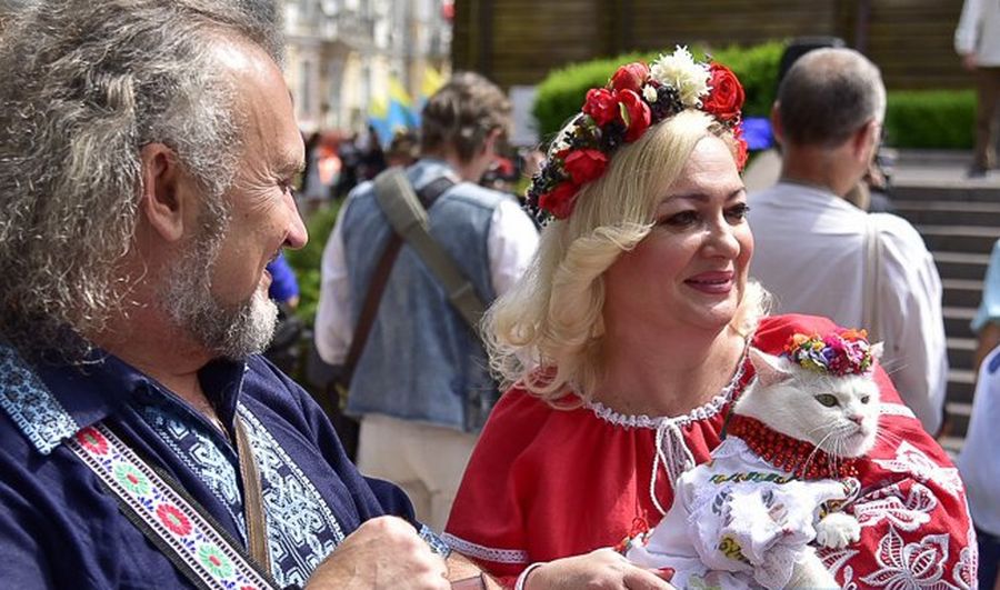 В Киеве прошел «Мегамарш вышиванок»