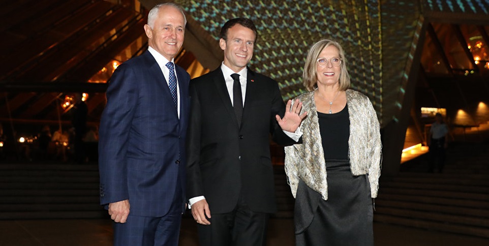Макрон назвал жену премьер-министра Австралии «вкусной»