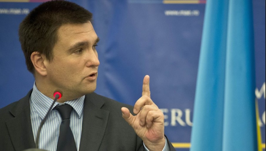 Климкин призвал украинцев не ехать на ЧМ-2018 в России