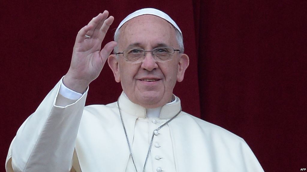 Папа Римский мог сказать гею, что «таким его создал Бог»