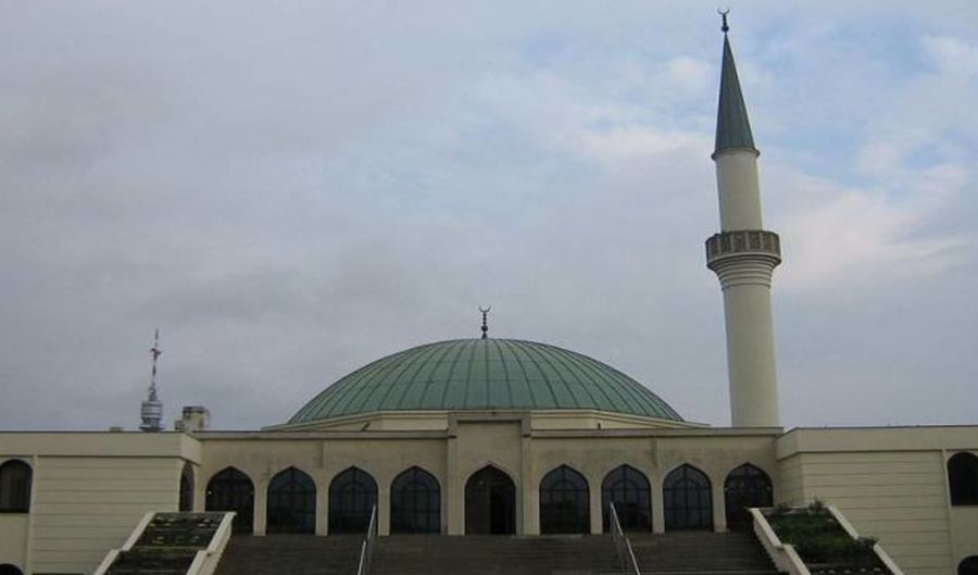 Австрия планирует выдворить из страны до 60 имамов