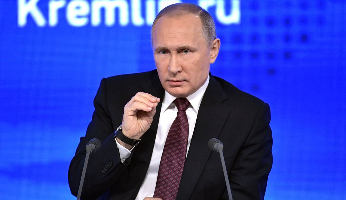 Путин пообещал не закрывать Instagram и Youtube