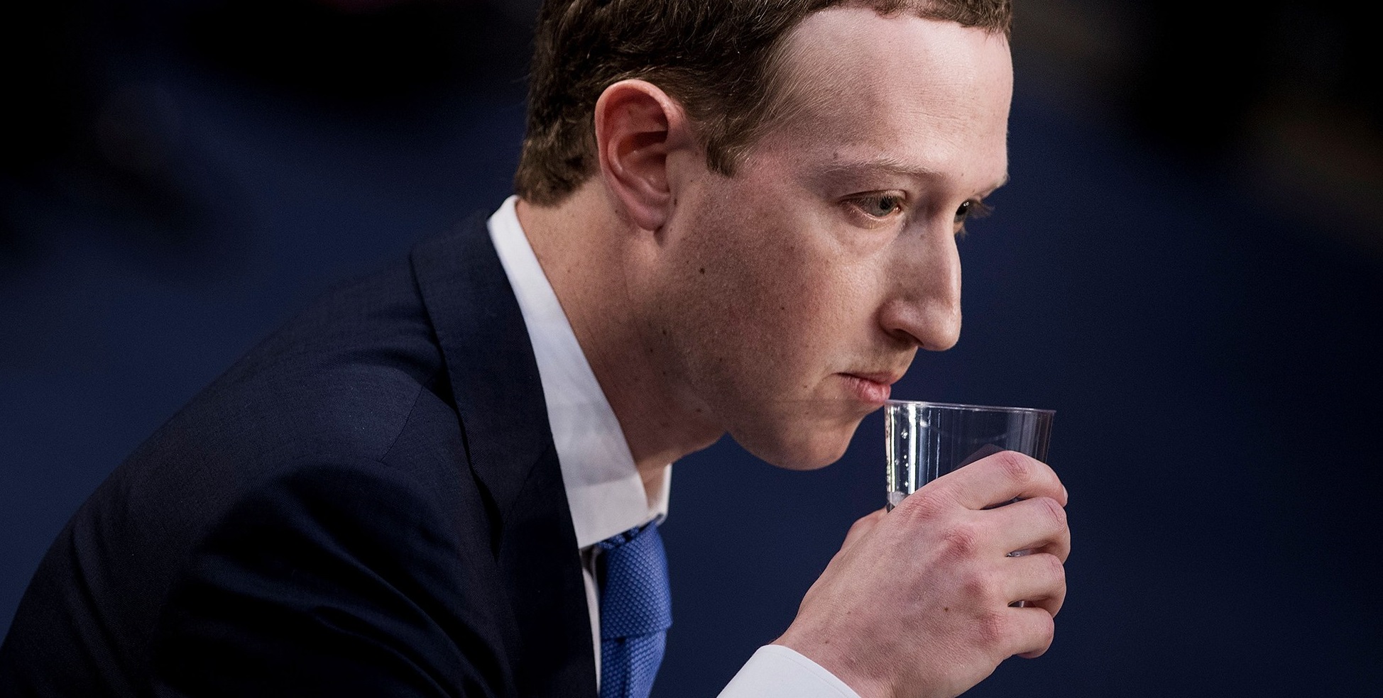 Цукерберг опустился в рейтинге миллиардеров из-за падения акций Facebook