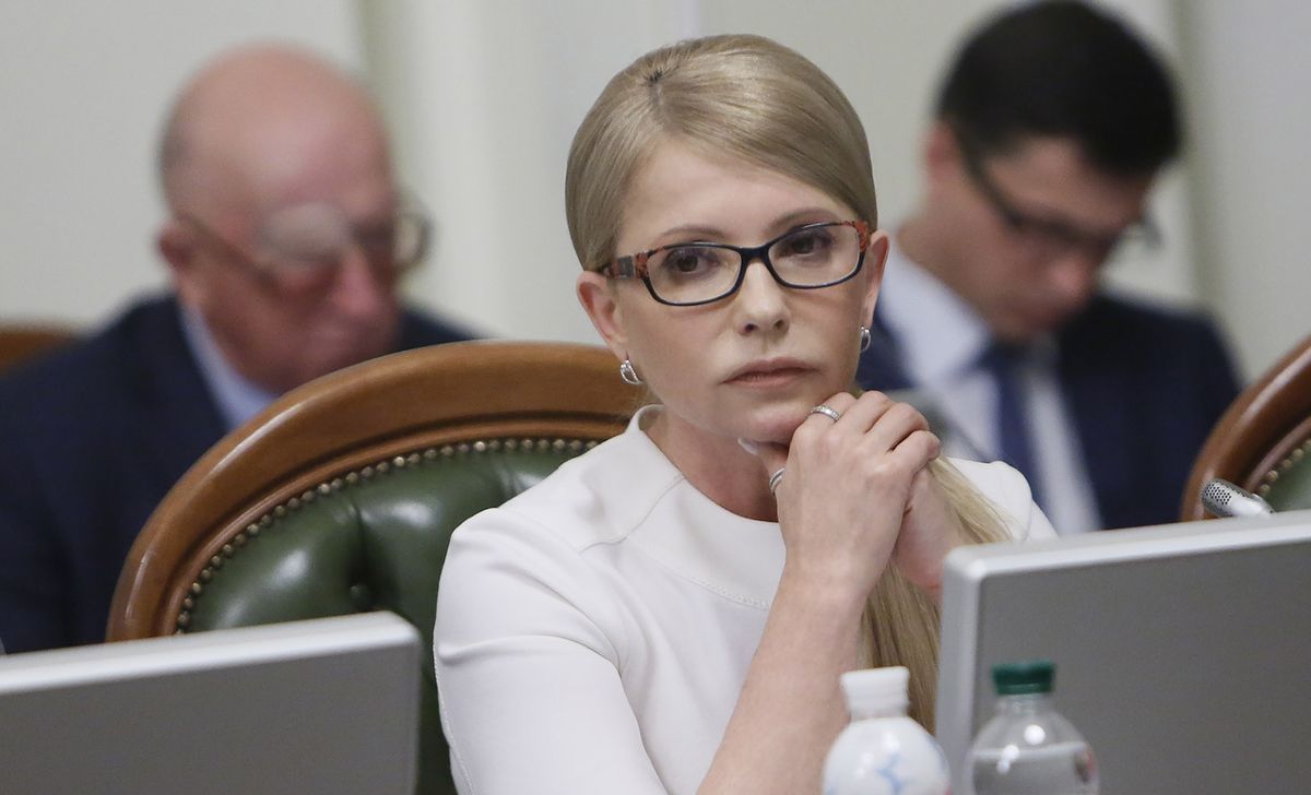 Тимошенко: мы не позволим Порошенко устроить новую военную эскалацию