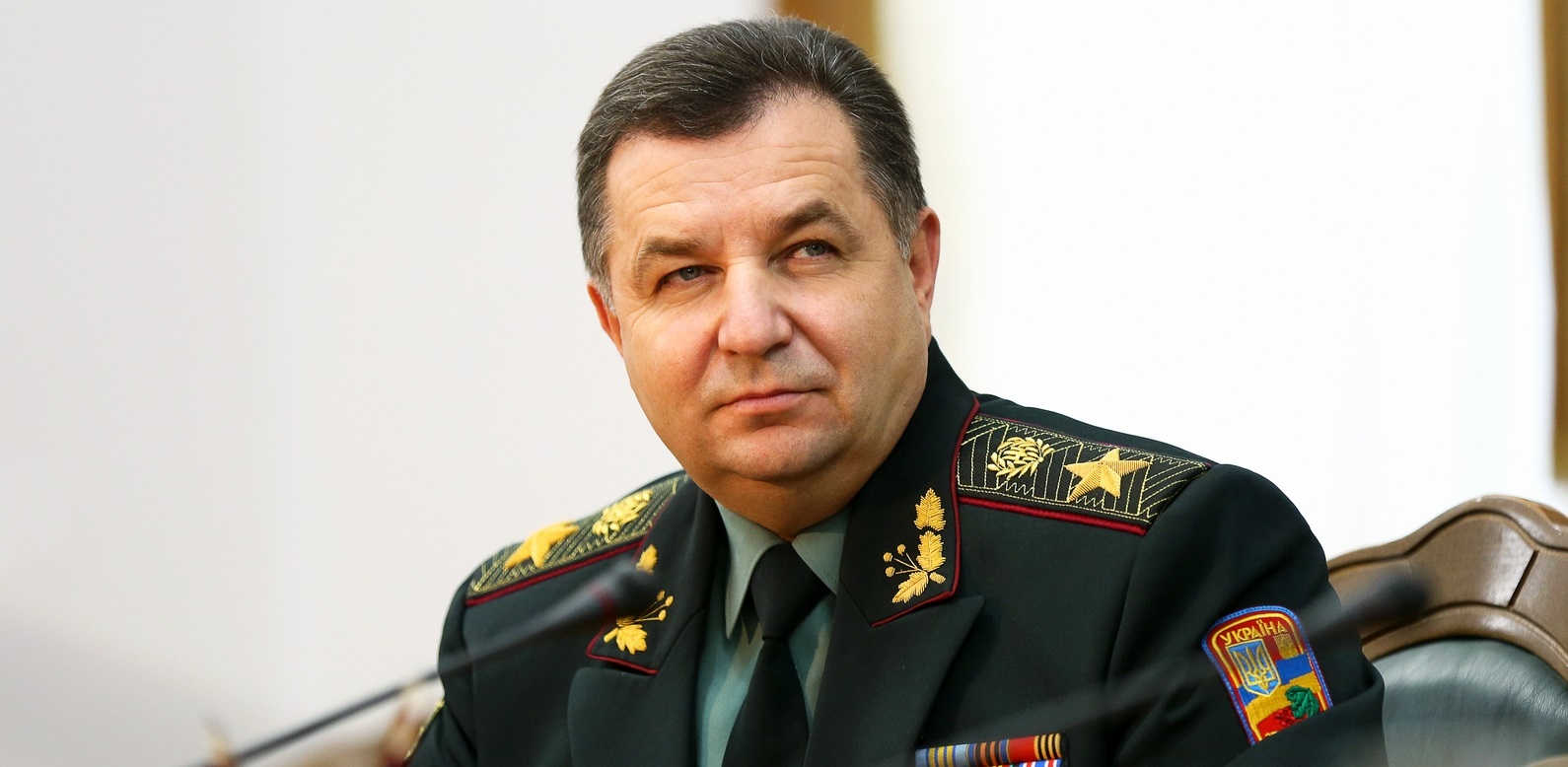 Полторак пожаловался Кабмину на Труханова и других мэров