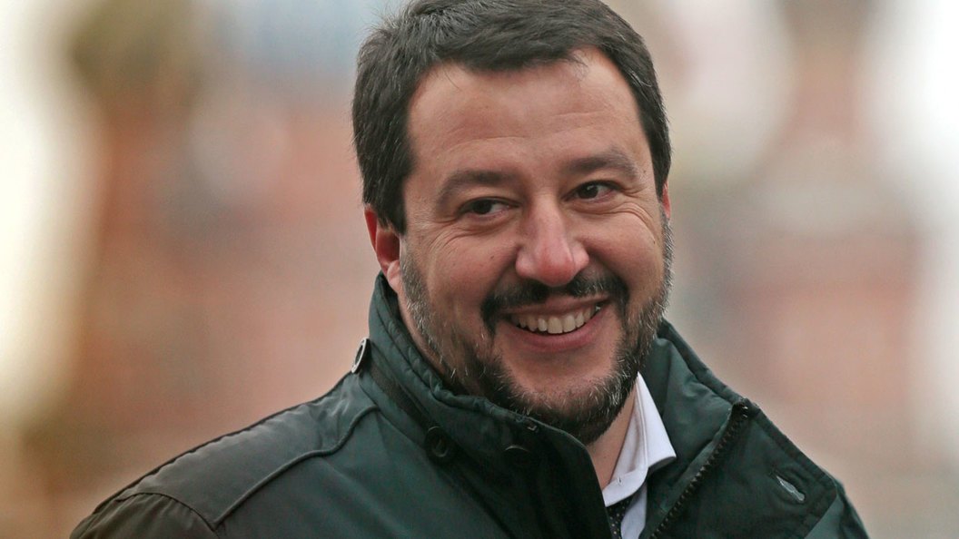 Вице-премьер Италии назвал Майдан «псевдореволюцией»