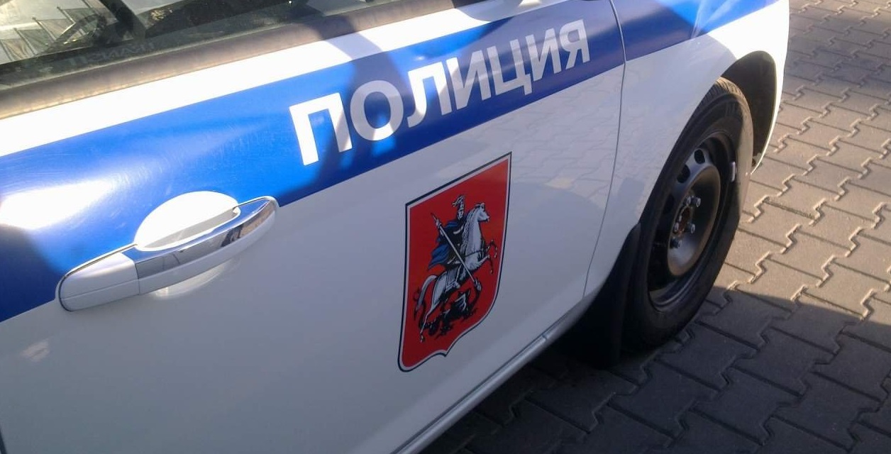 В Москве мужчина открыл стрельбу по полицейским, есть пострадавшие