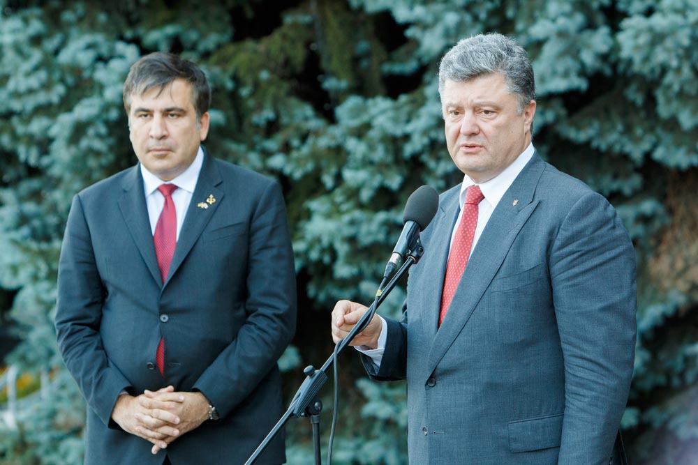 Саакашвили назвал Порошенко «дебилом» и «сплетником»