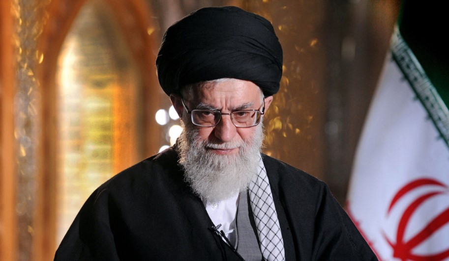Аятолла Хаменеи запретил любые переговоры с США