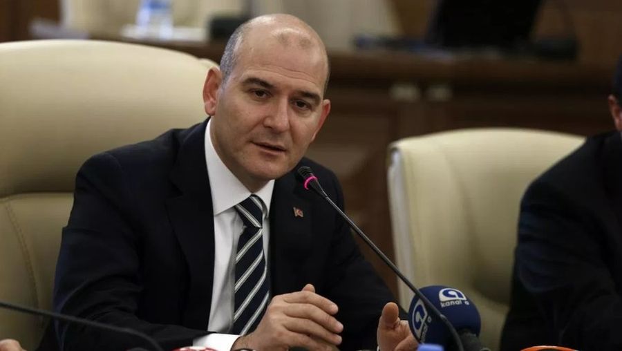 Турецкий министр высмеял введенные против него санкции США