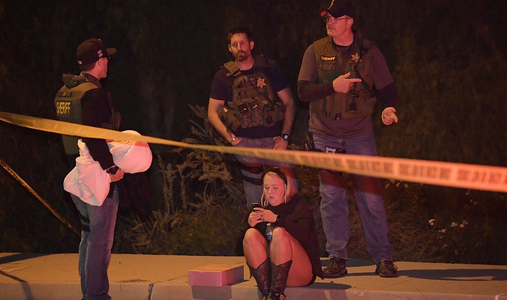 При стрельбе в Калифорнии погибли 13 человек