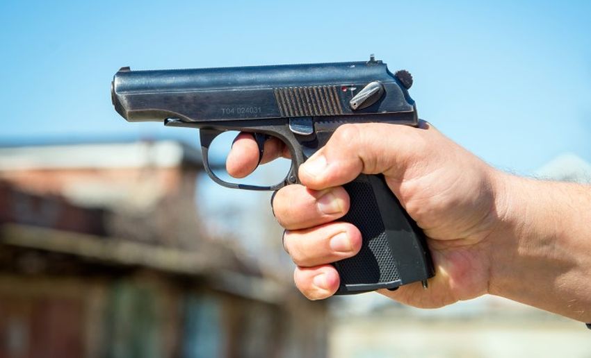 На Днепропетровщине застрелился ученик 11 класса