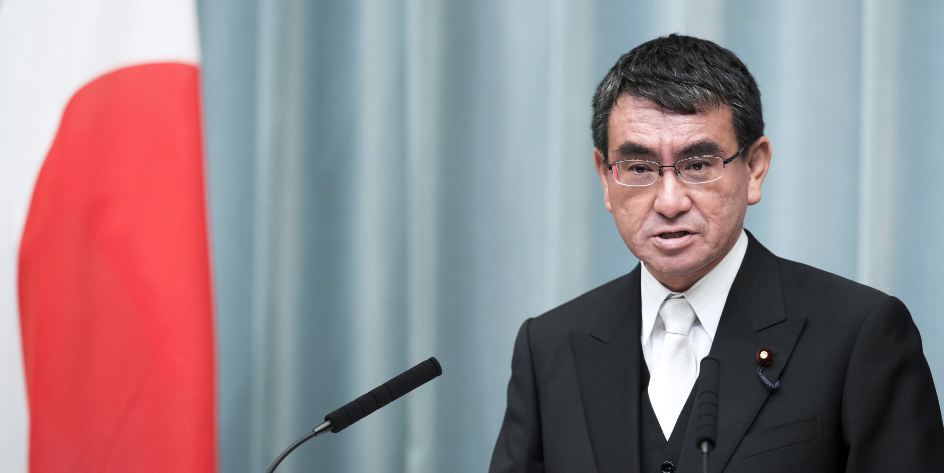 Глава МИД Японии объяснил, почему не отвечает на вопросы о Курилах