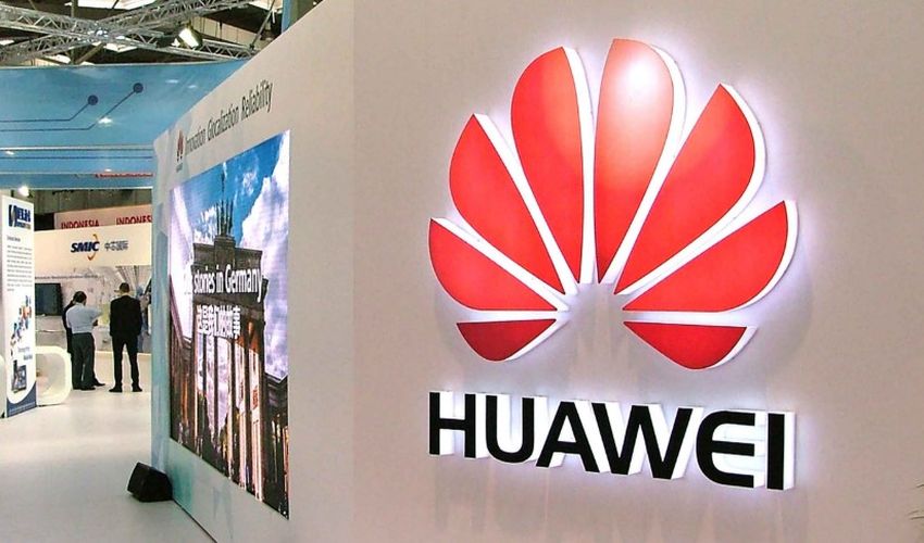 Еврокомиссар: европейцы должны опасаться Huawei