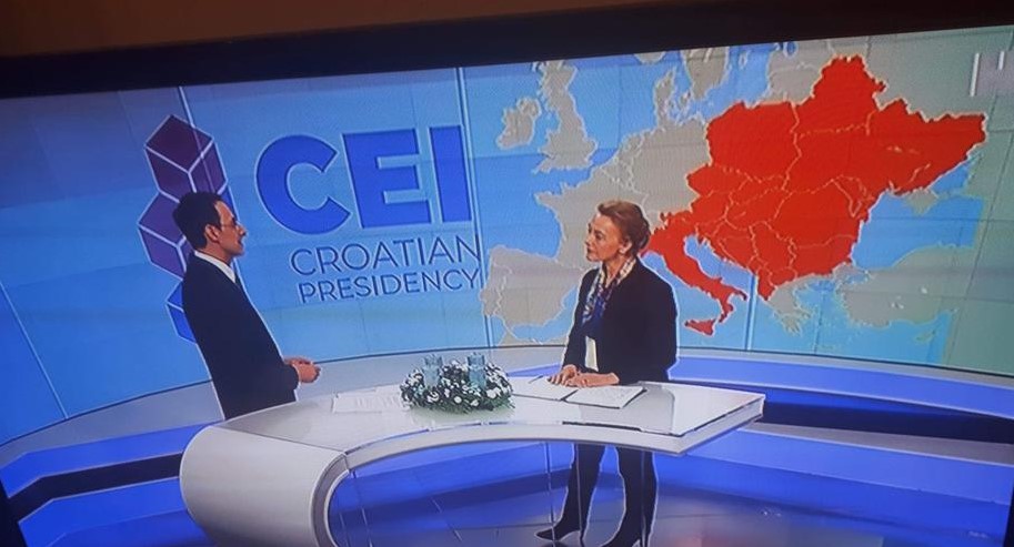 Хорватский телеканал извинился за карту Украины без Крыма