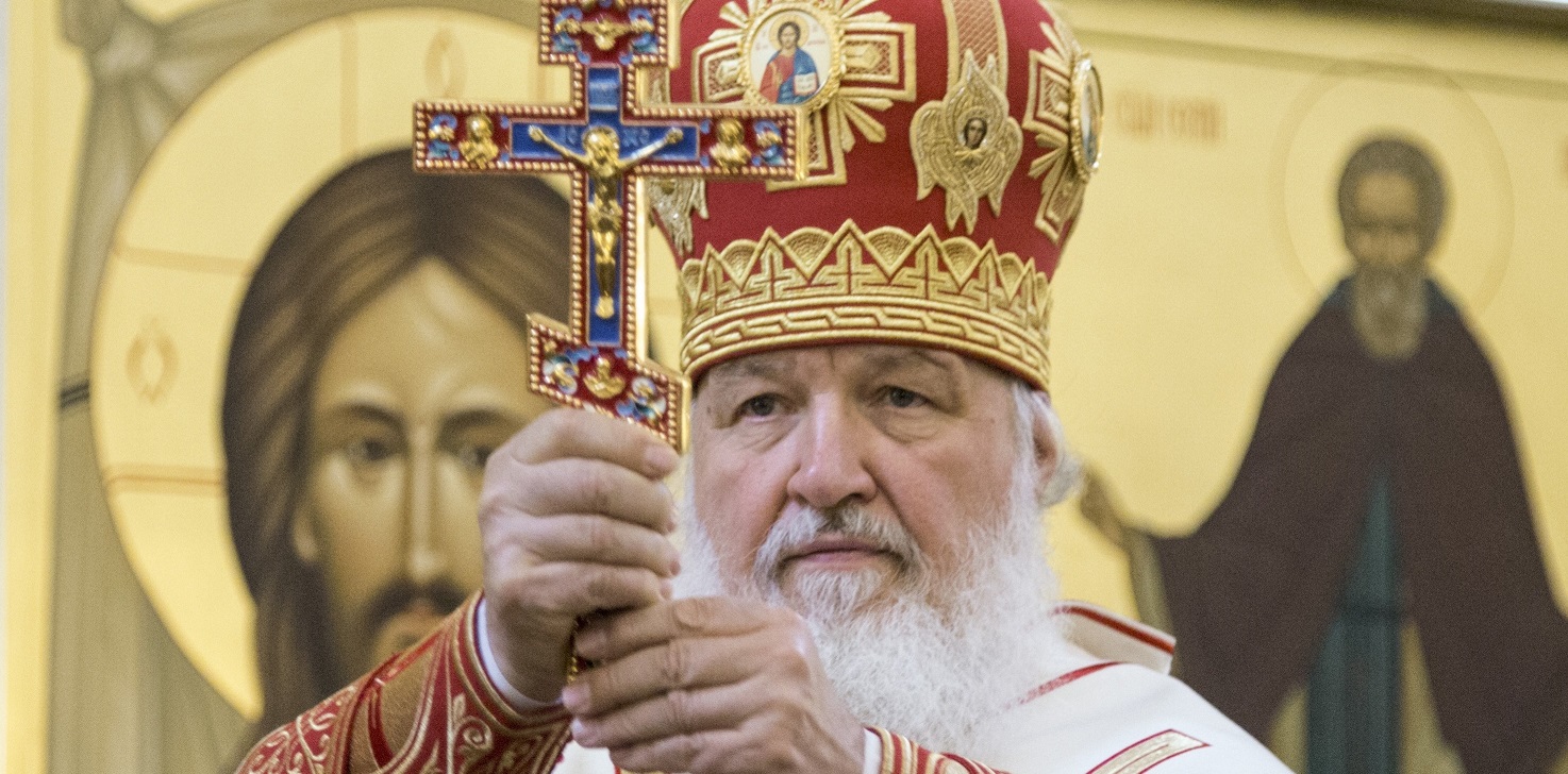Патриарх Кирилл обвинил Порошенко в нарушении Конституции