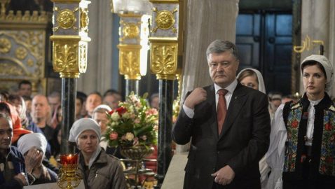 Порошенко: Господь оценил борьбу украинцев за независимость