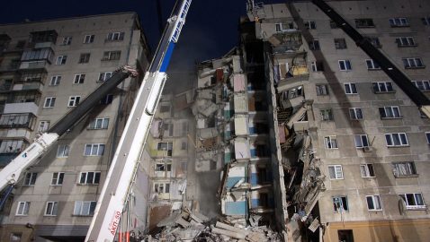 Спасатели извлекли из-под завалов в Магнитогорске тело 21-го погибшего