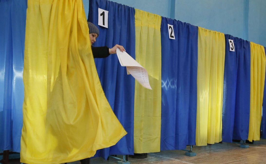 МИД не будет регистрировать на выборах наблюдателей из России