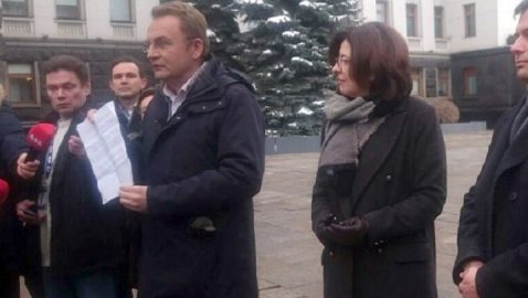 Садовой обвинил АП в «мусорном» шантаже