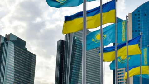 Из Казахстана выслали украинских наблюдателей, МИД уже отправил ноту