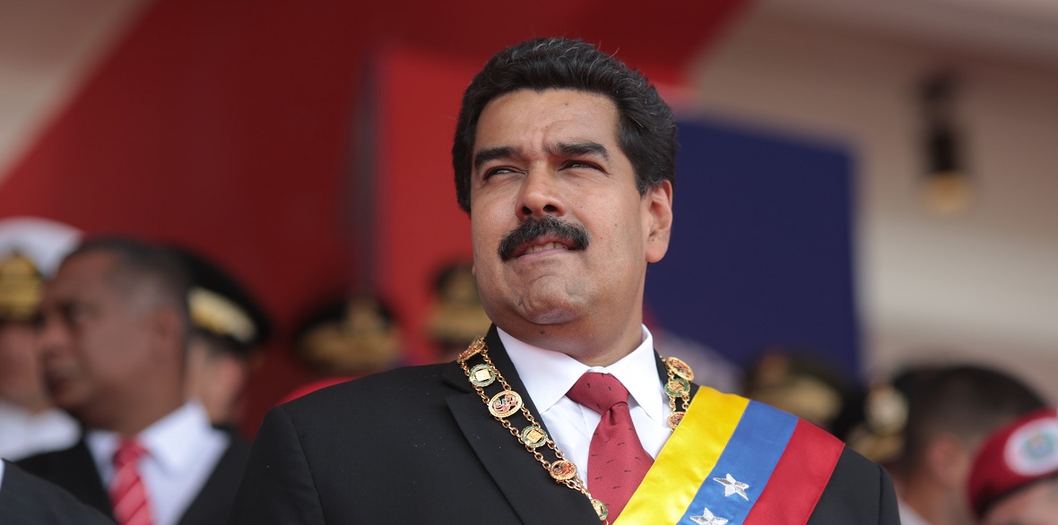 Мадуро отказался объявлять в Венесуэле новые выборы