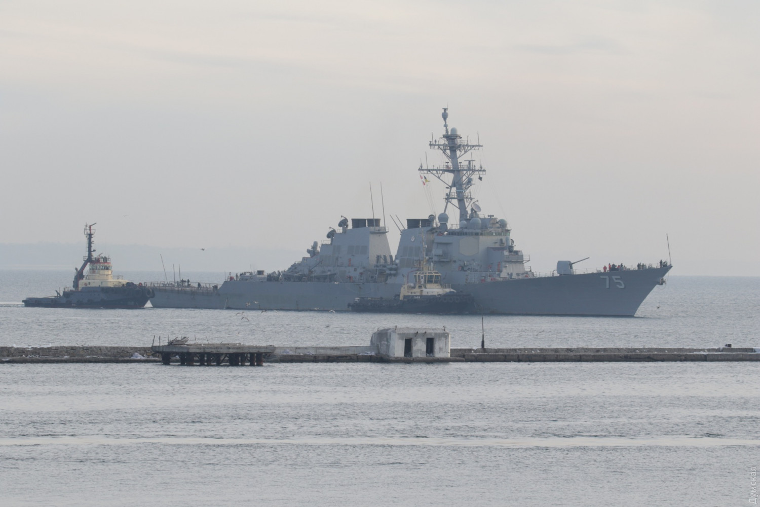 Американский эсминец зашел в порт Одессы