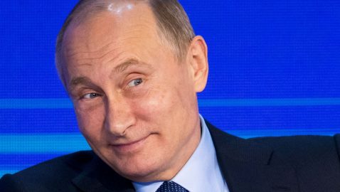 Порошенко надеется, что украинцы разочаруют Путина на выборах