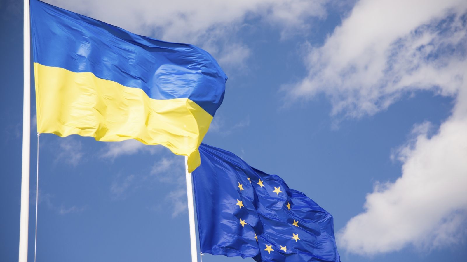 Украина присоединилась к санкциям ЕС против России