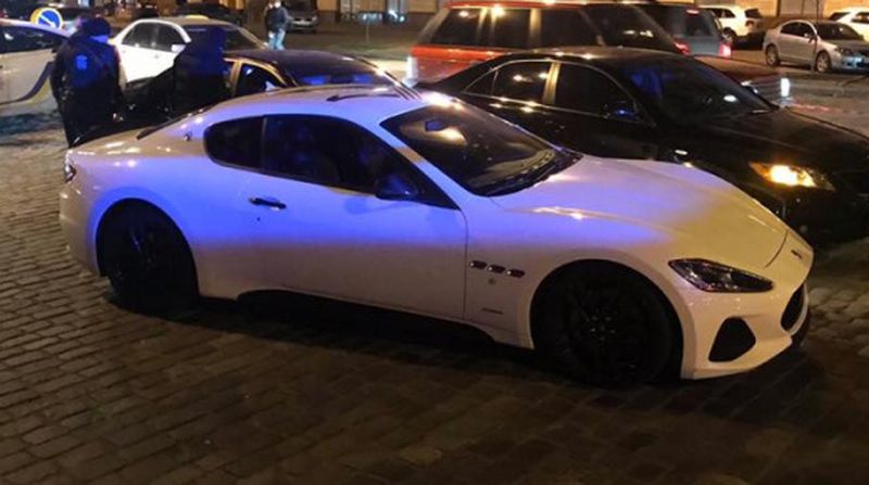 В Киеве водитель Maserati устроил стрельбу после ДТП