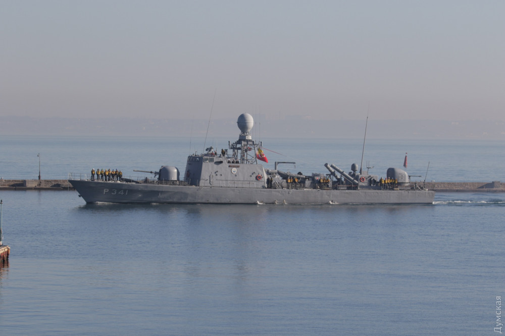 В порт Одессы зашли два корабля турецких ВМС