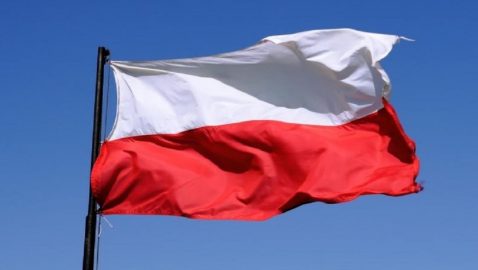 В Польше заявили, что не оспаривают роль СССР в победе над Гитлером