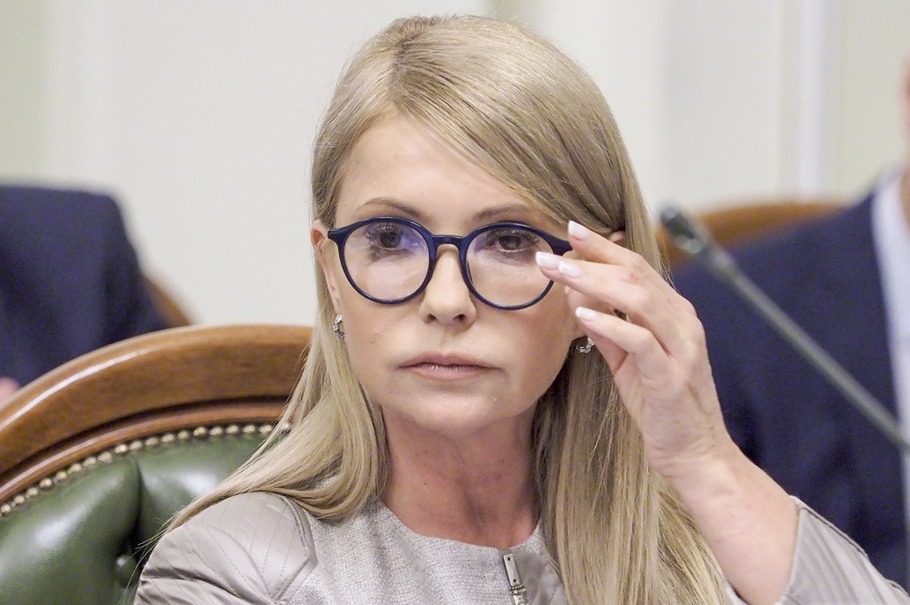 Тимошенко ушла с дебатов из-за отсутствия Порошенко и Зеленского