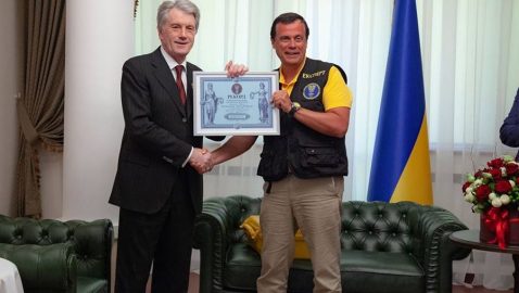 Ющенко попал в Книгу рекордов Украины