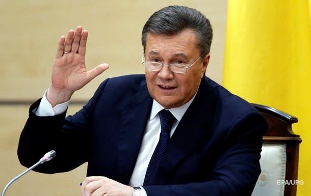 Янукович поздравил Зеленского с победой и пожелал ему здоровья