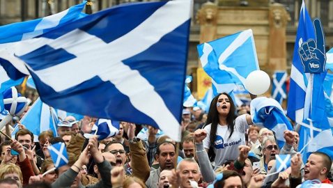 Шотландское правительство хочет провести референдум о независимости до 2021 года