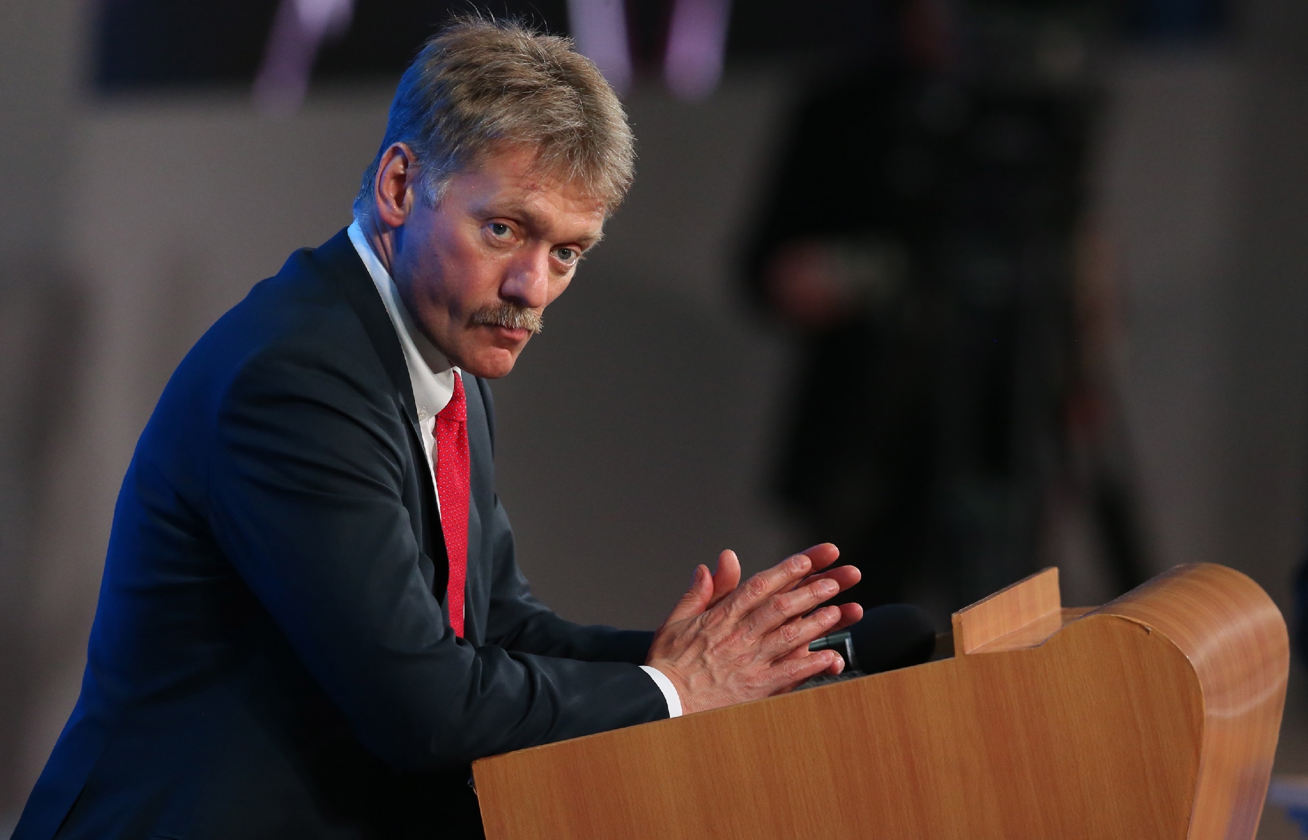 В Кремле прокомментировали предстоящие дебаты Зеленского с Порошенко