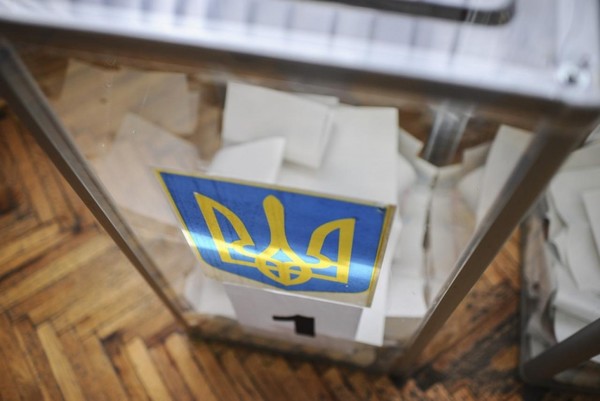 В Луганской области зафиксирован вброс бюллетеней