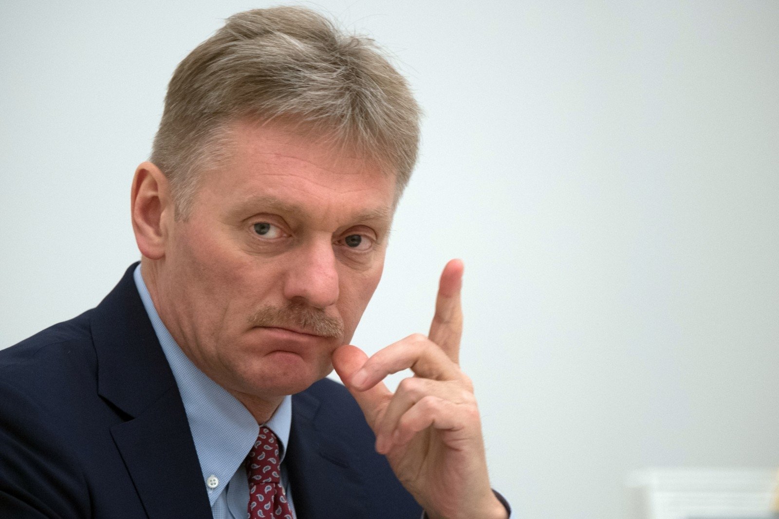 В Кремле отреагировали на заявление Зеленского о готовности говорить с Путиным