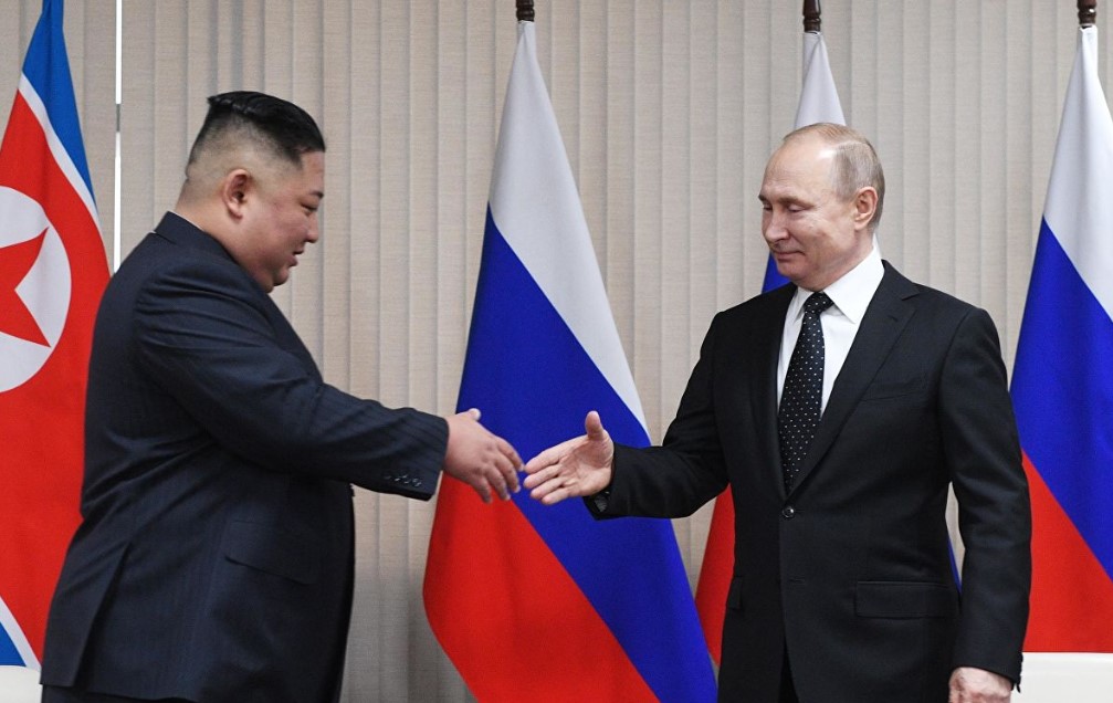 В Китае прокомментировали встречу Путина с Ким Чен Ыном