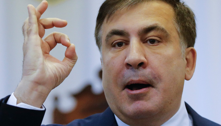 Саакашвили считает, что люди Путина требуют от Зеленского не пускать его в Украину